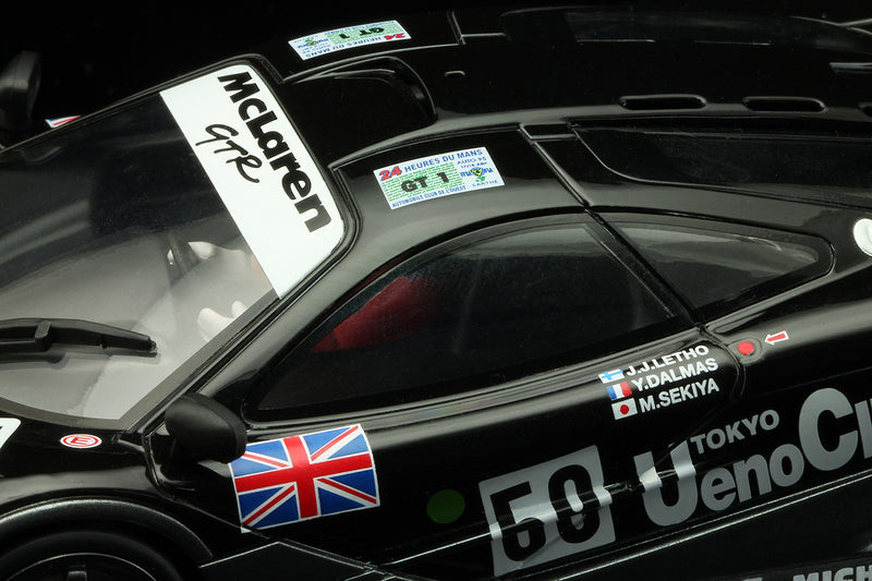 RevoSlot RS0100 - Mclaren F1 GTR Ueno Clinic