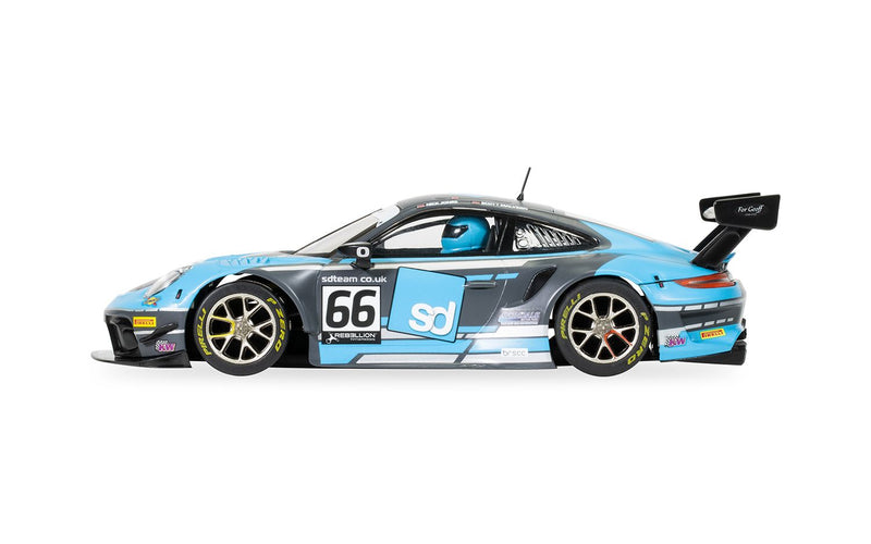 Scalextric C4415 - Porsche 911 GT3 R