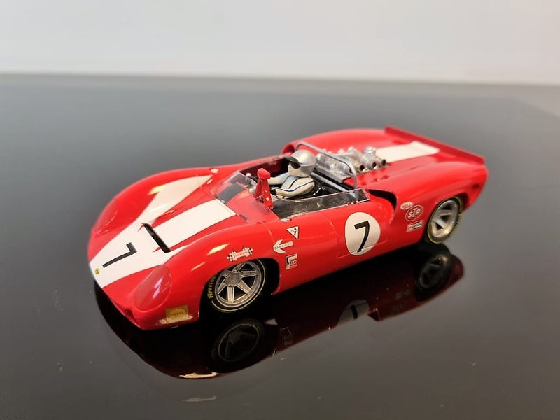 ThunderSlot CA00206 - Lola T70
