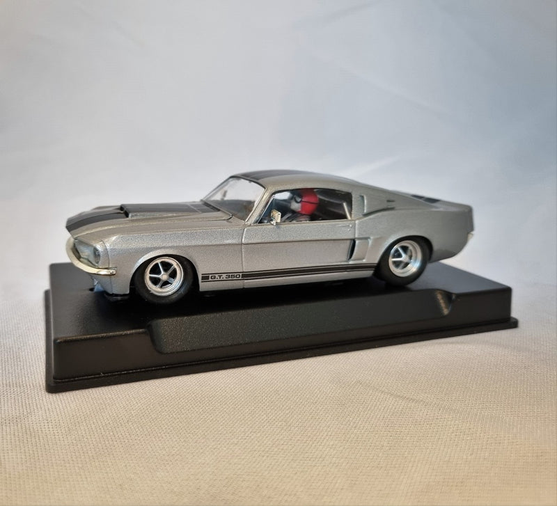 ThunderSlot CA00503 - Ford Mustang GT350 Silver Frost