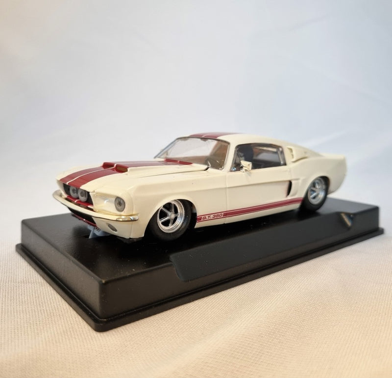 ThunderSlot CA00502 - Ford Mustang GT350 White