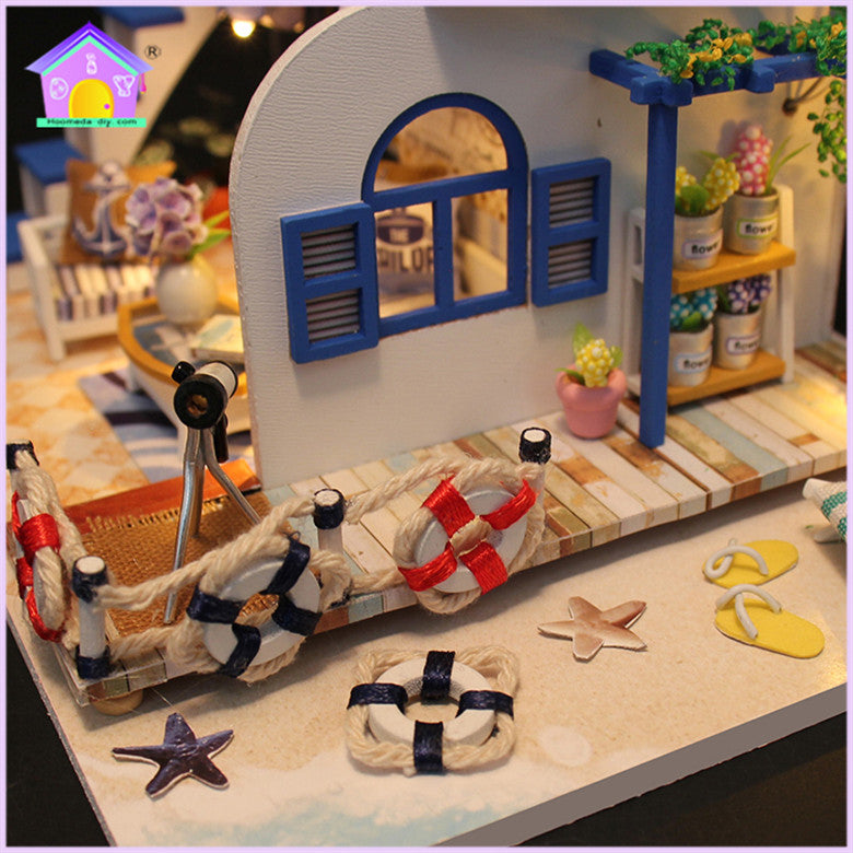 M032Z - Blue Coast (w/acrylic dust cover, tool set, musical box)