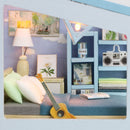 M910Z - "First Meet" 2-Storey House (w/acrylic dust cover, tool set, musical box)