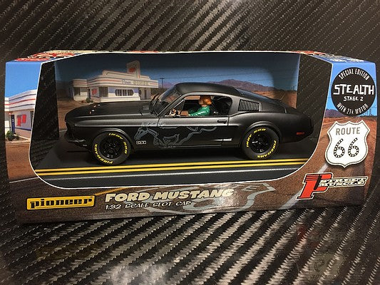 Pioneer P064G - Ford Mustang Fastback 1968 Satin Black grey pony